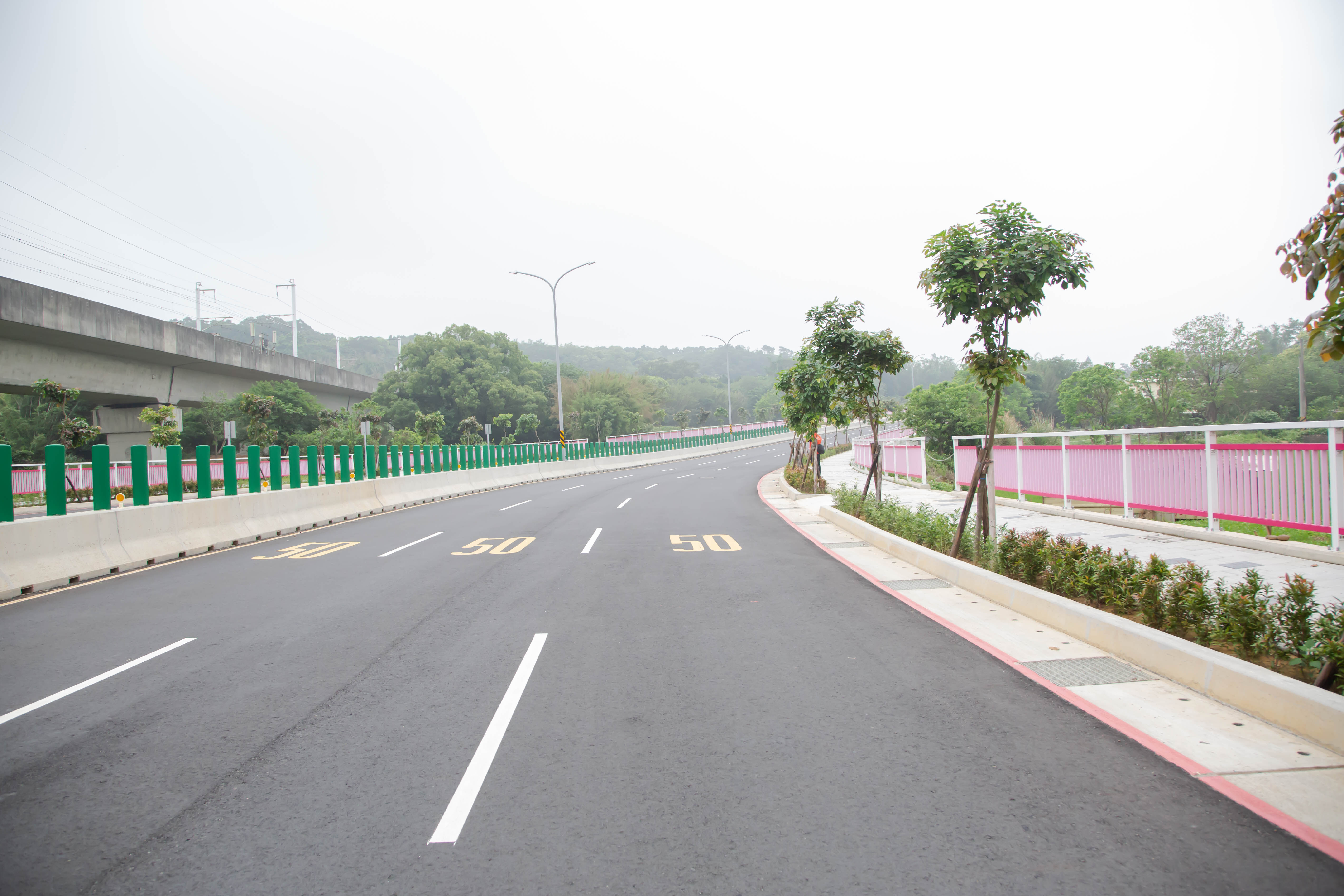 高鐵橋下延伸至竹科工程通車後，有效改善大新竹交通。